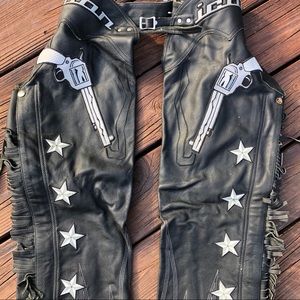 Women’s biker chaps 🖤